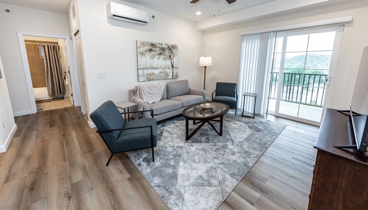 Photo of Livingroom in Mountain Shadows
