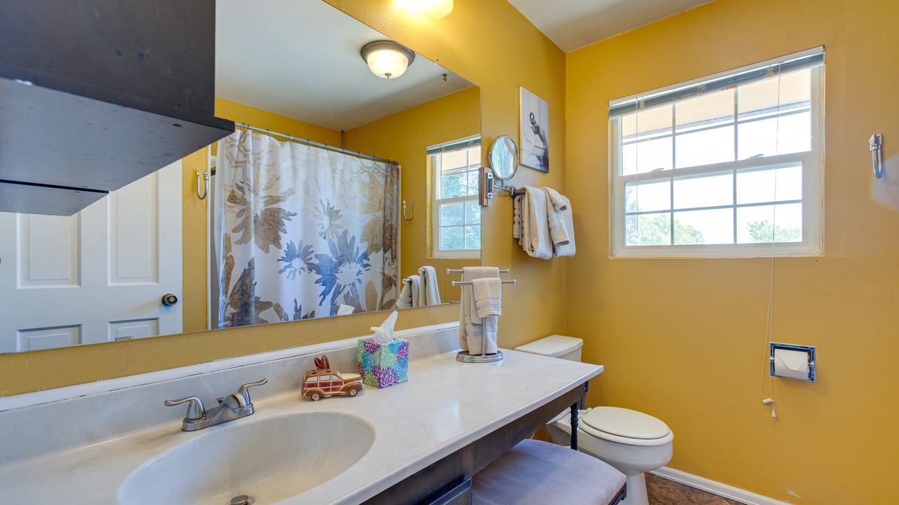Photo of Bathroom in Aurora