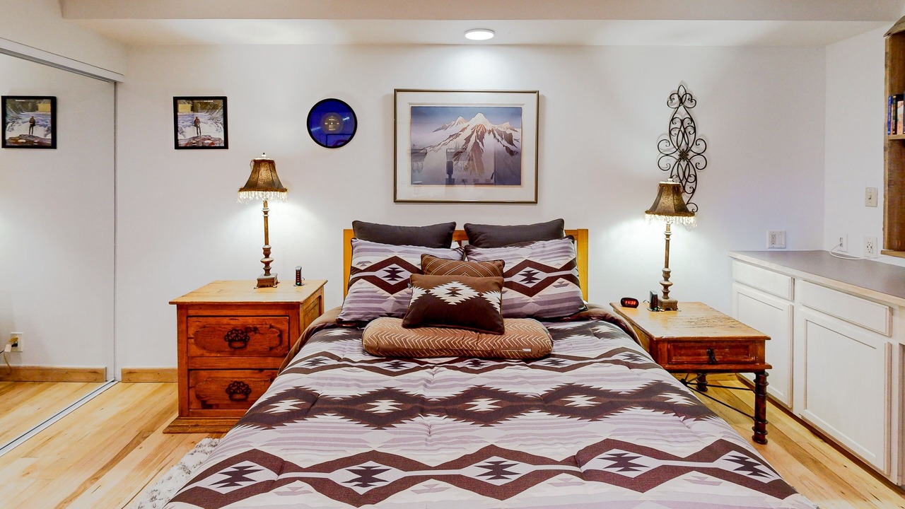 Photo of Bedroom in Purgatory