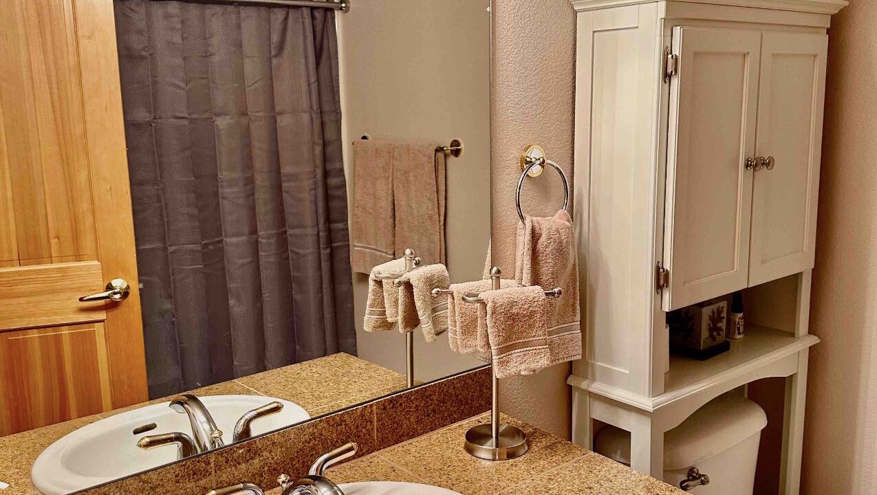 Photo of Bathroom in Mountain House