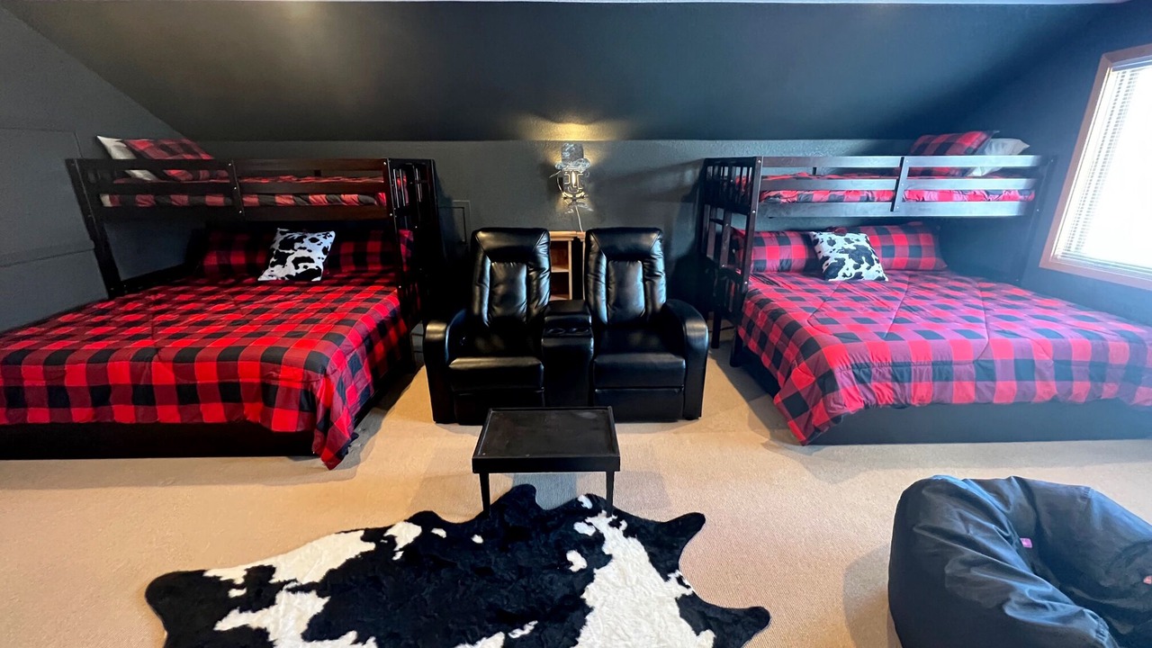 Photo of Bedroom in Grand Lake