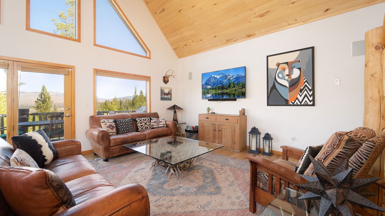 Photo of Livingroom in Grand Lake