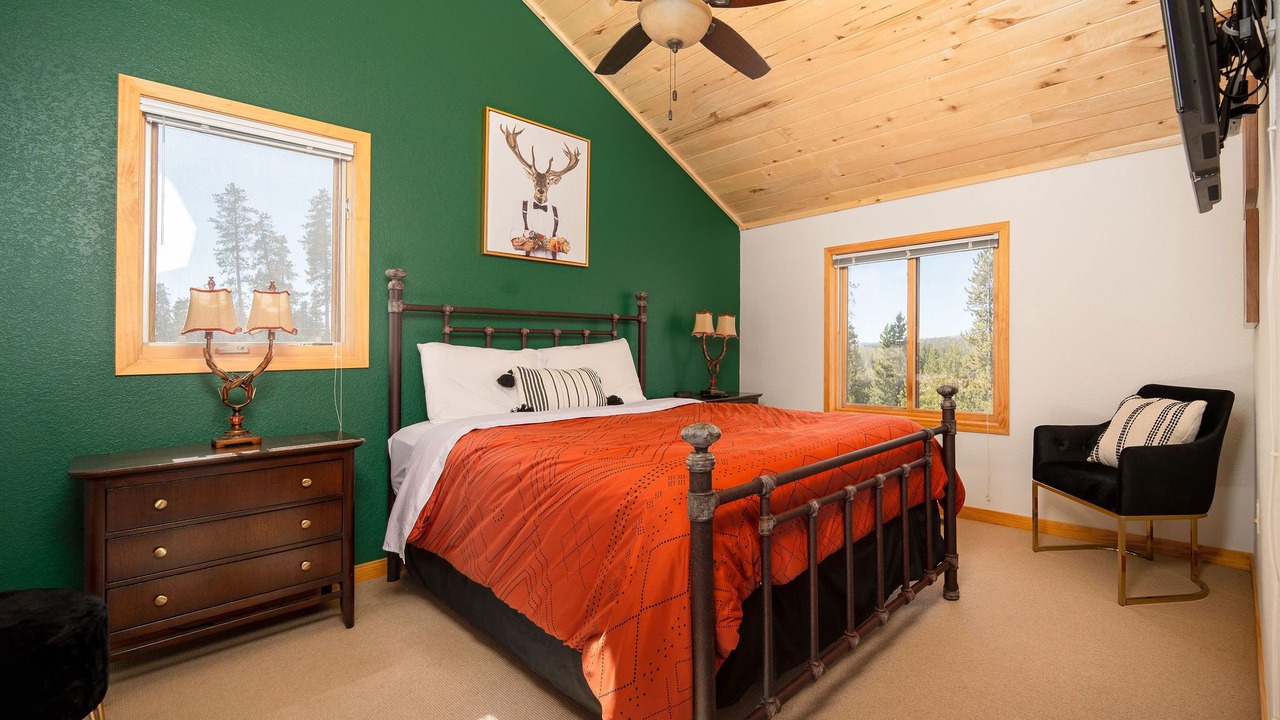 Photo of Bedroom in Grand Lake
