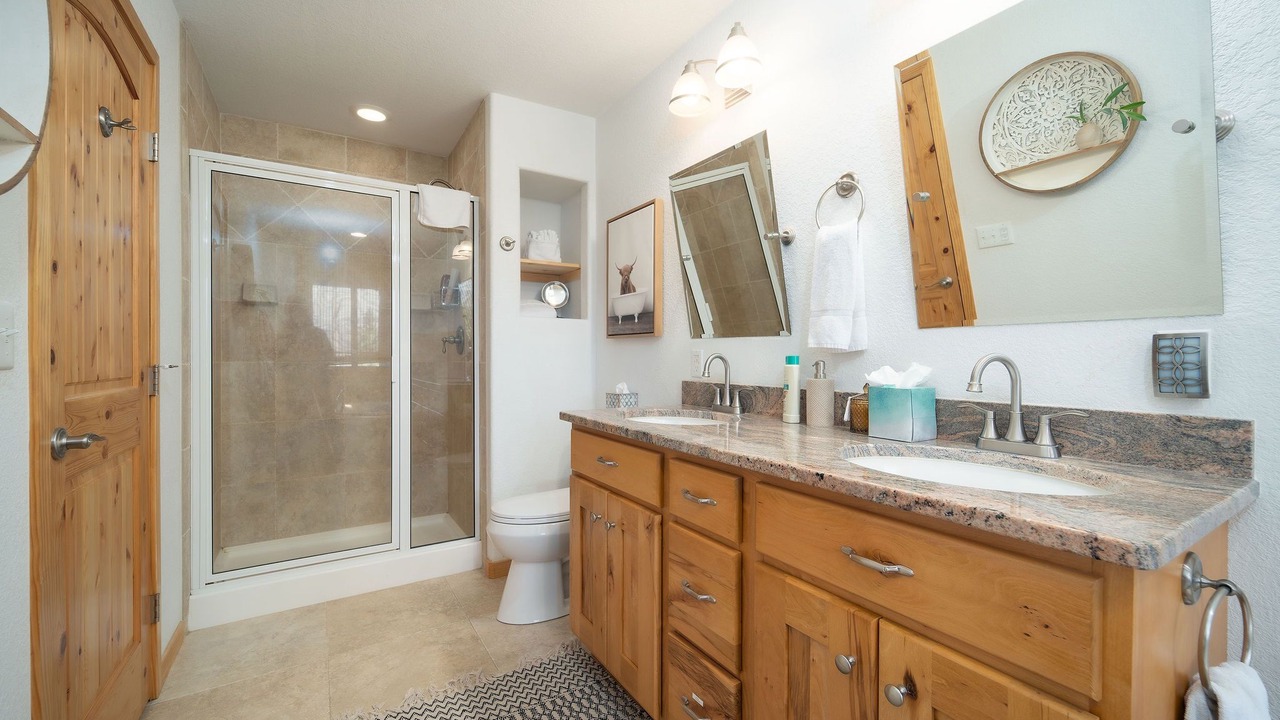 Photo of Bathroom in Grand Lake