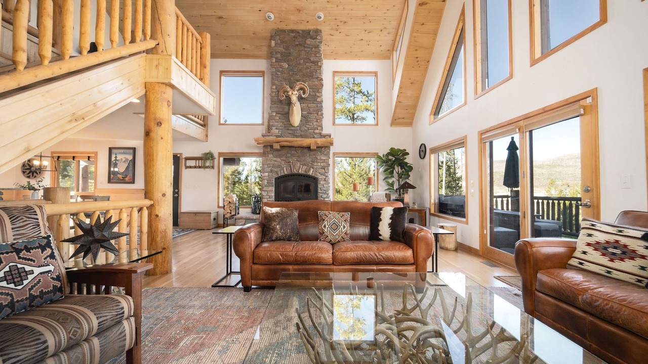 Photo of Livingroom in Grand Lake