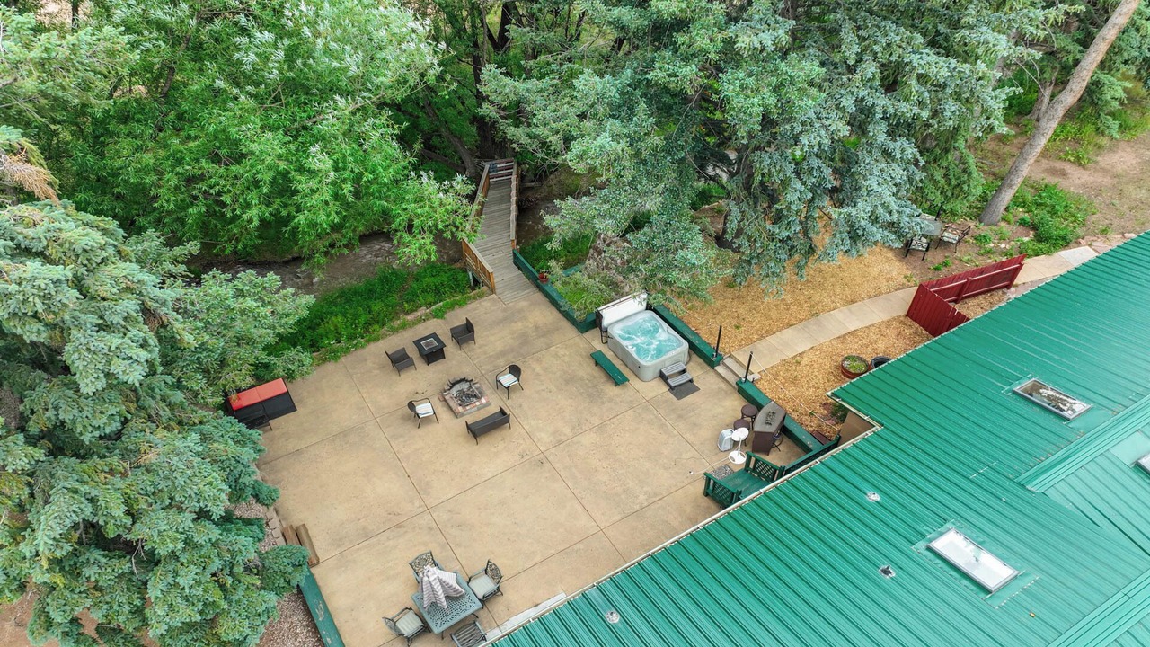Photo of Outdoor in Cascade