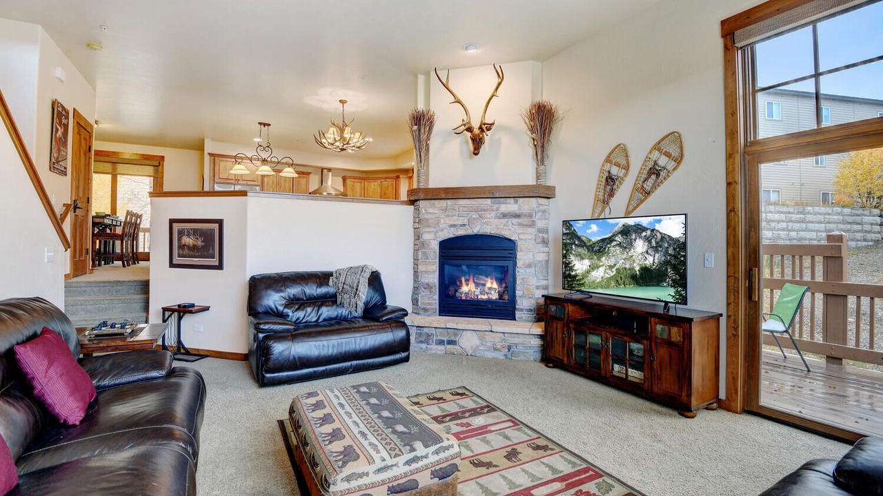 Photo of Livingroom in Bear Crossing