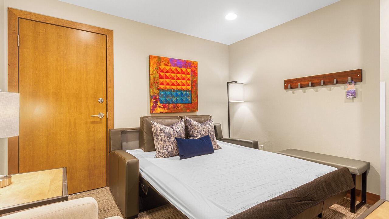 Photo of Bedroom in Boulder Ridge