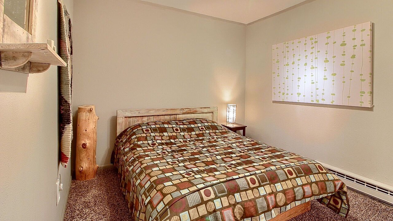 Photo of Bedroom in Bailey
