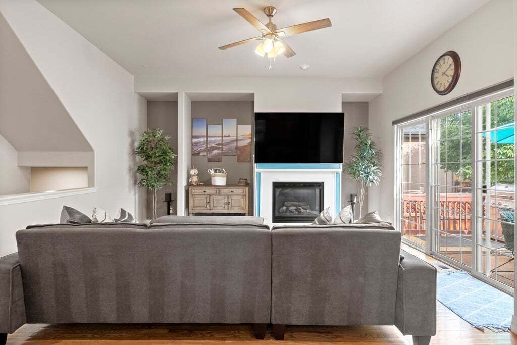 Photo of Livingroom in Montclair