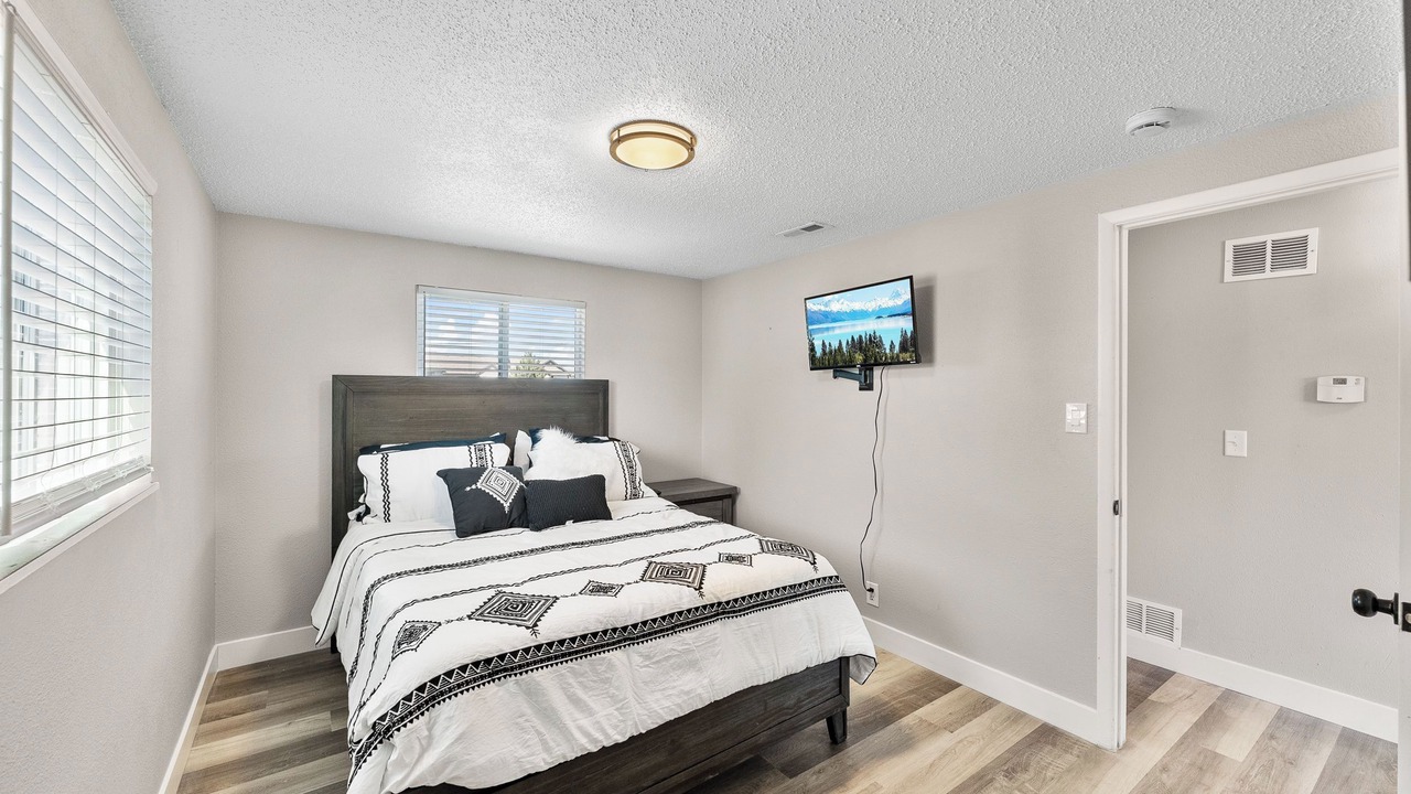 Photo of Bedroom in Northglenn