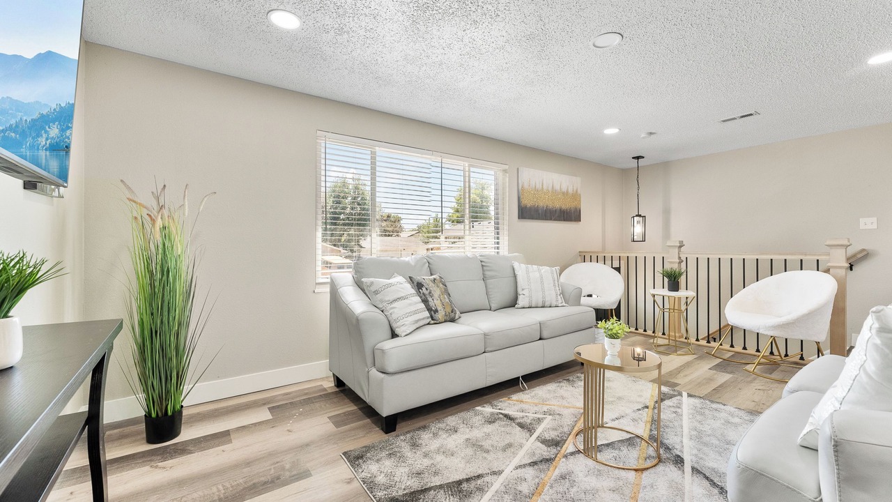 Photo of Livingroom in Northglenn