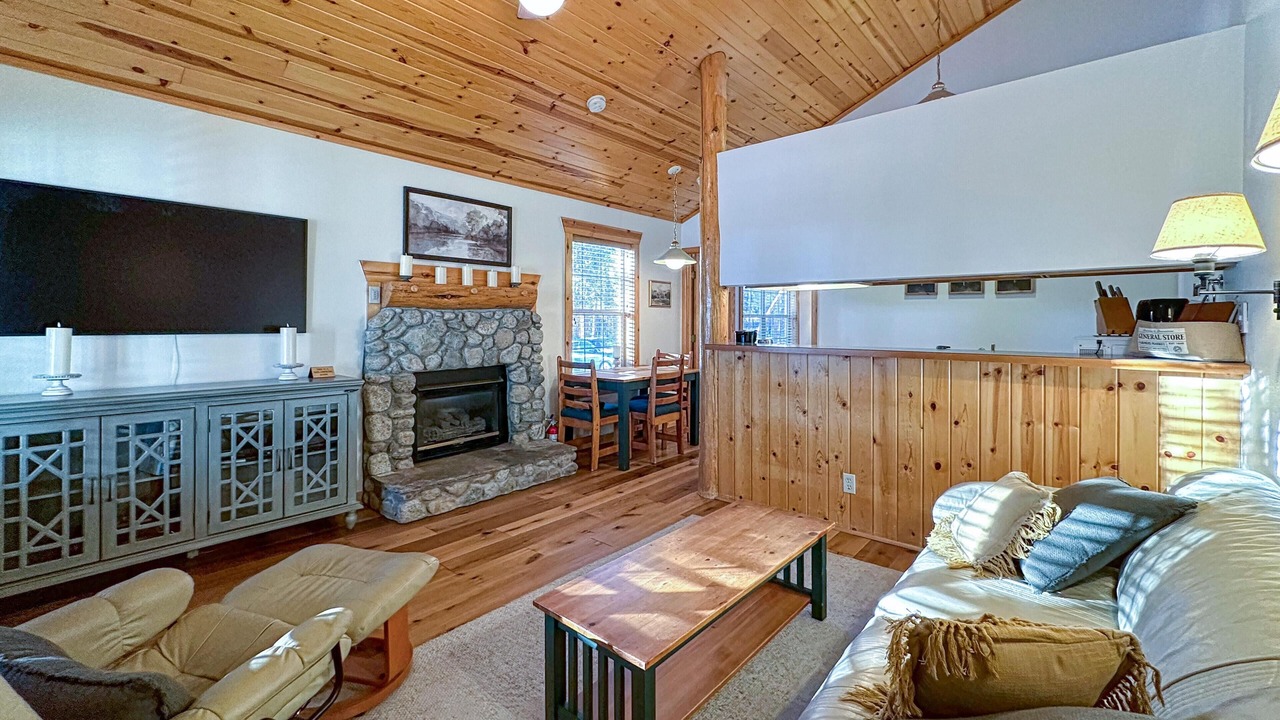 Photo of Livingroom in Leadville