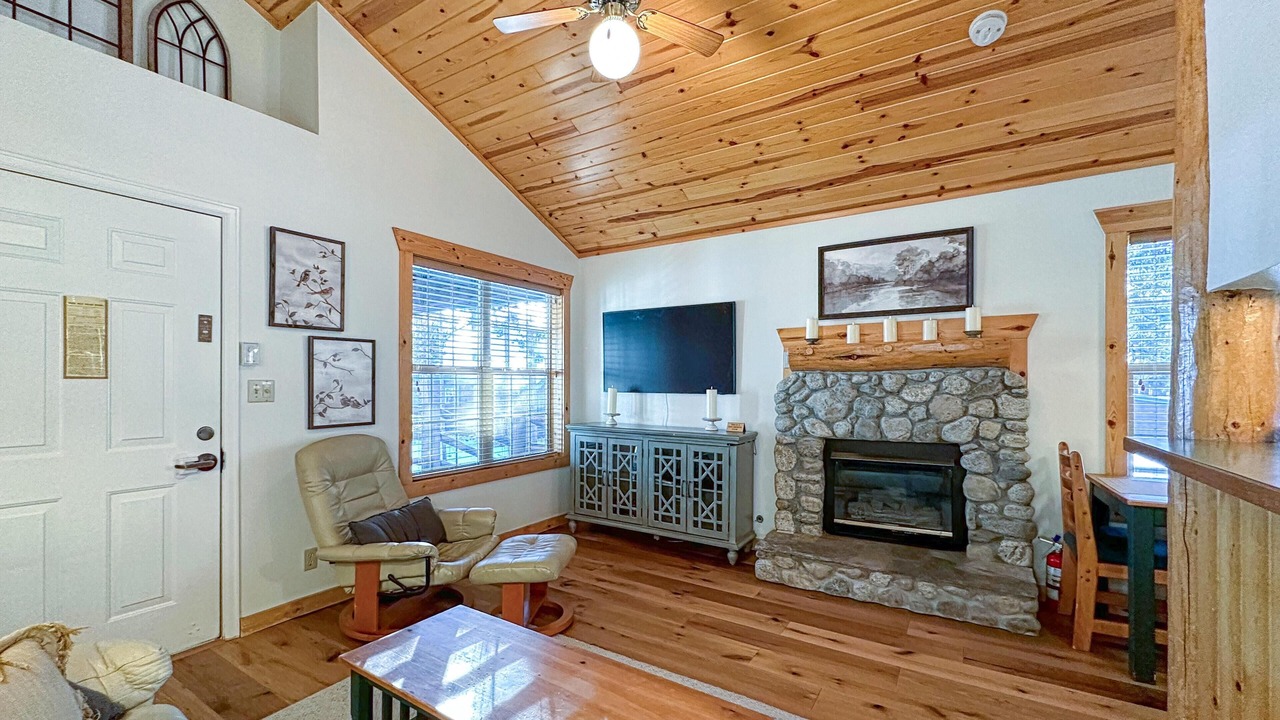 Photo of Livingroom in Leadville