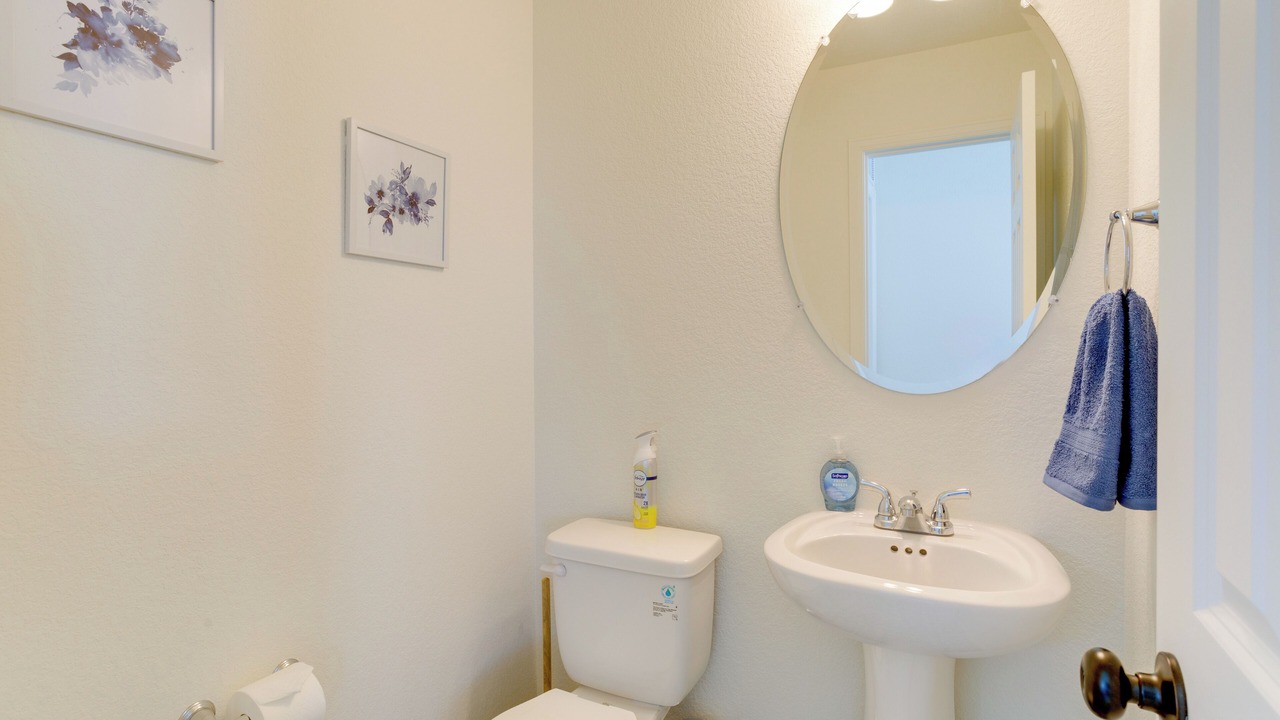 Photo of Bathroom in Aurora