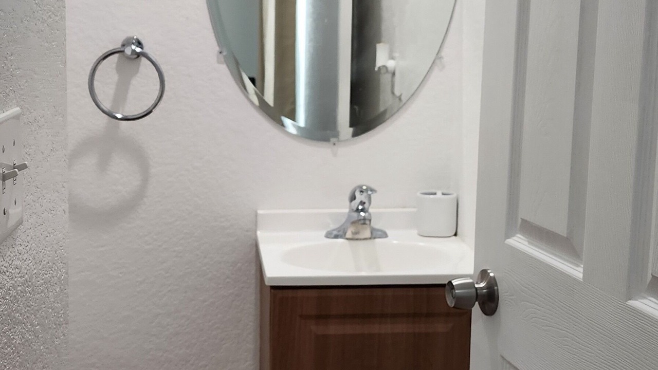 Photo of Bathroom in Gateway