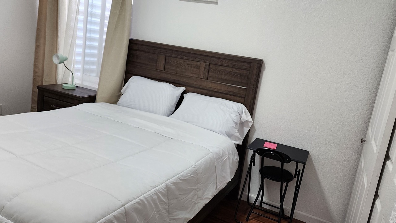 Photo of Bedroom in Gateway