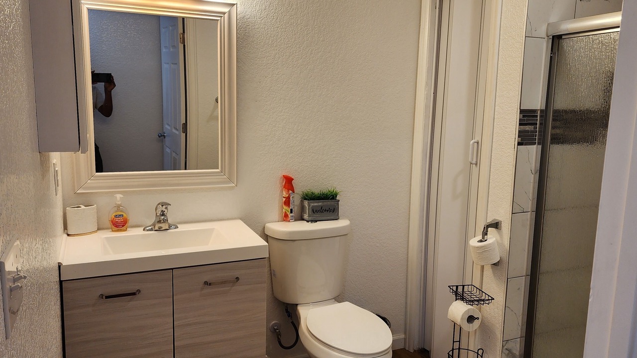 Photo of Bathroom in Gateway