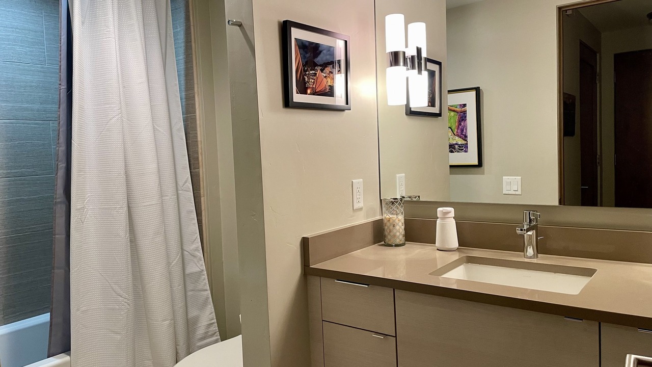 Photo of Bathroom in Carbondale