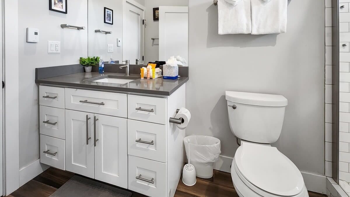 Photo of Bathroom in Dunkin Hill