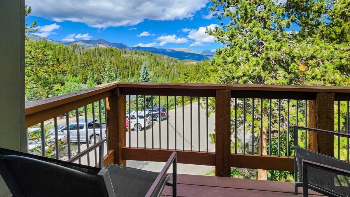 Photo of Patio Balcony in Dunkin Hill