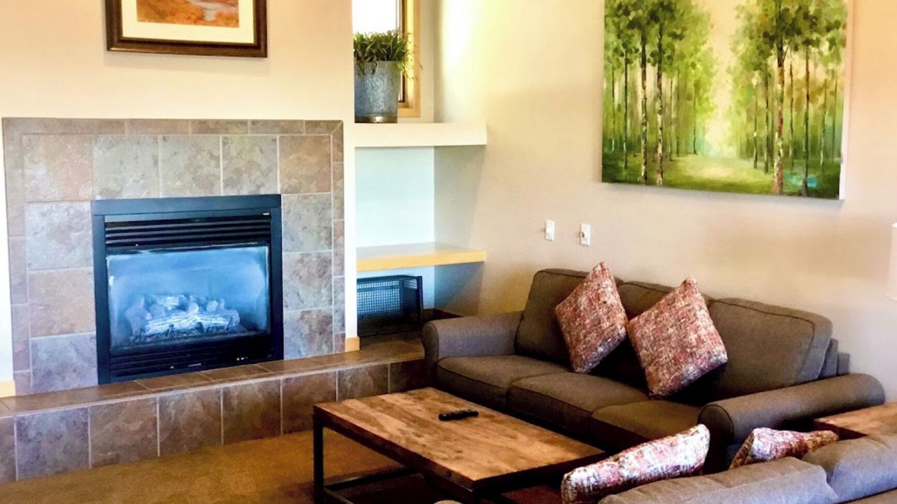 Photo of Livingroom in Baldy Mountain
