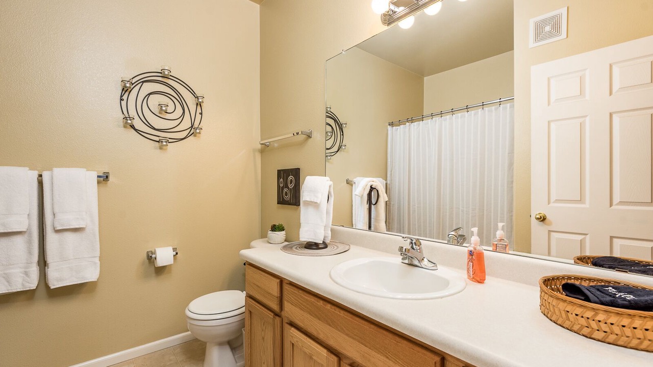 Photo of Bathroom in Columbine Valley