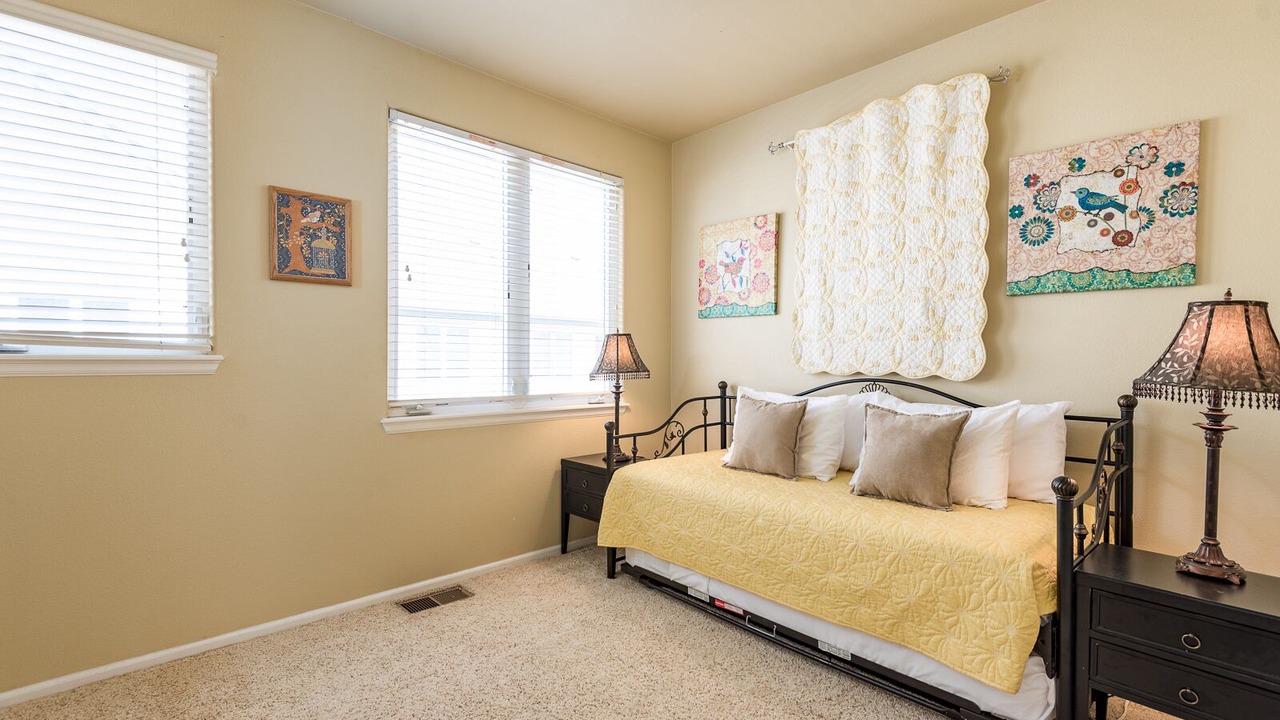 Photo of Bedroom in Columbine Valley