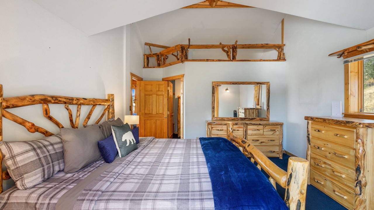Photo of Bedroom in Cripple Creek