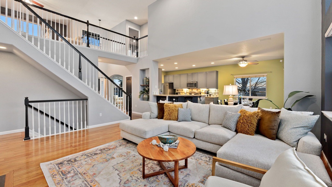 Photo of Livingroom in Loveland