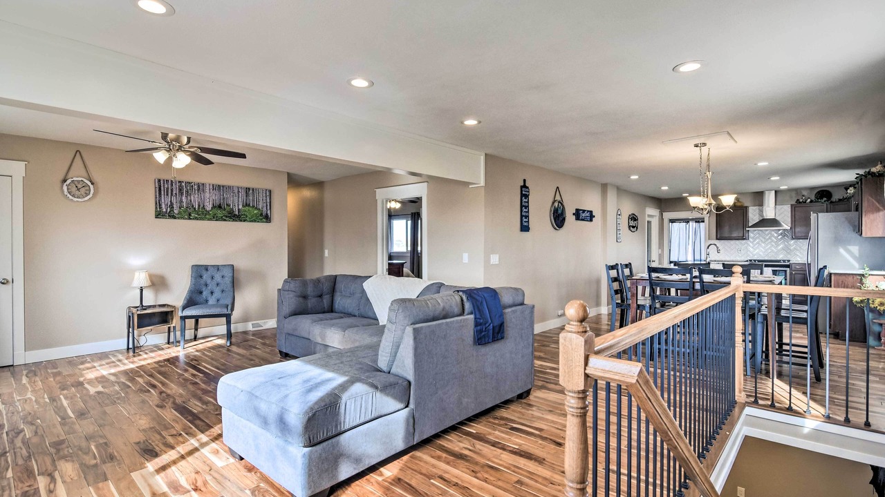 Photo of Livingroom in Platteville