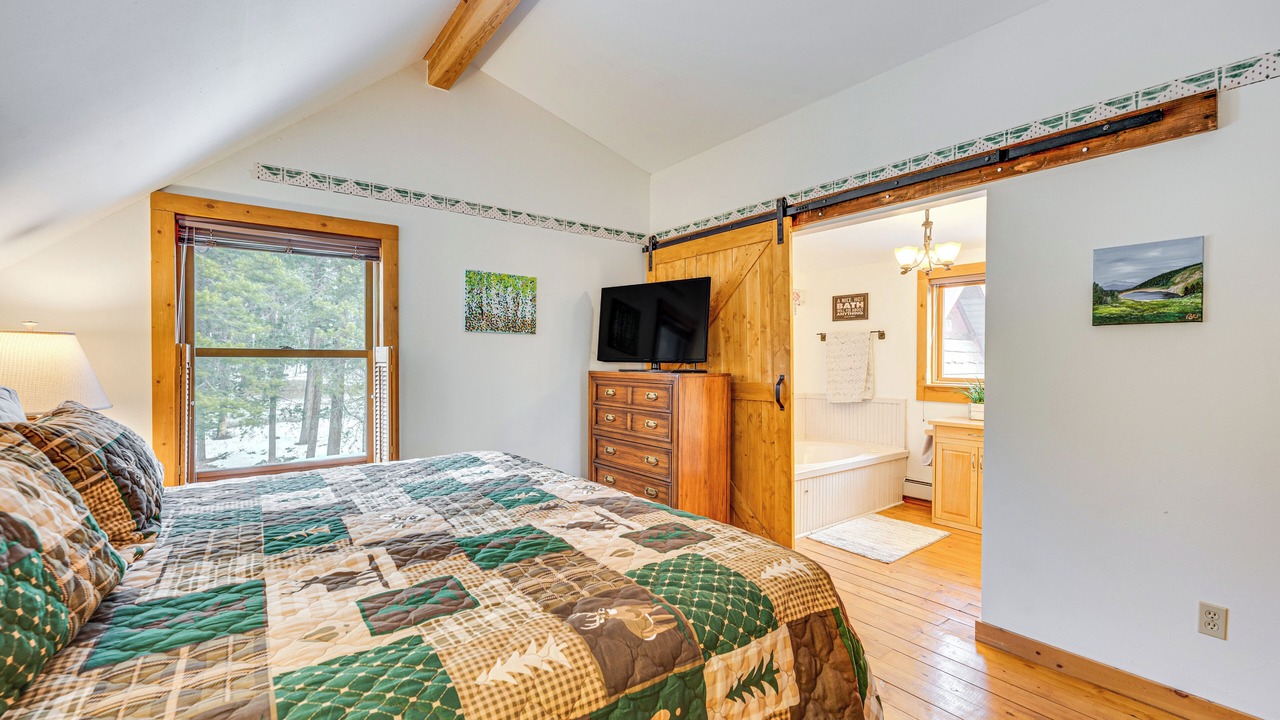 Photo of Bedroom in Black Hawk