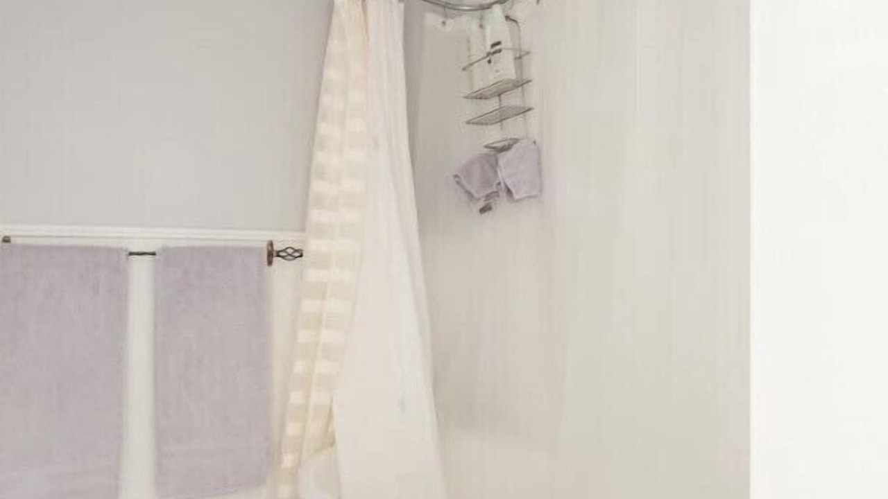 Photo of Bathroom in South Park Hill