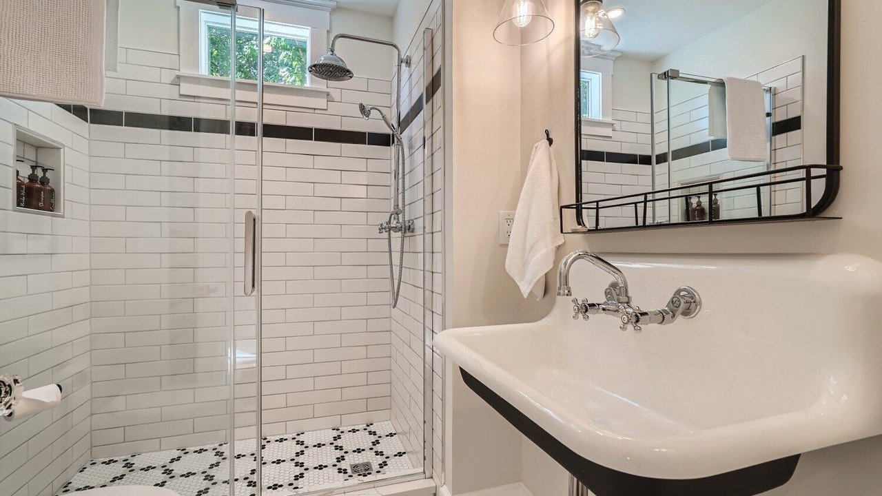 Photo of Bathroom in Longmont