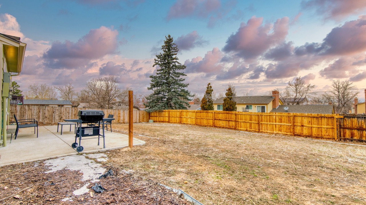 Photo of Outdoor in Aurora Highlands