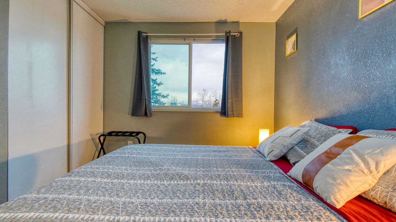 Photo of Bedroom in Aurora Highlands