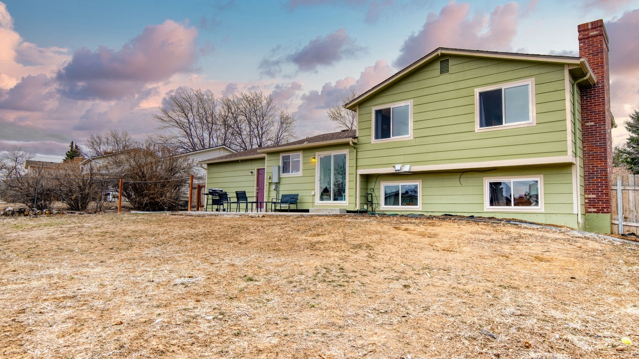 Photo of Outdoor in Aurora Highlands