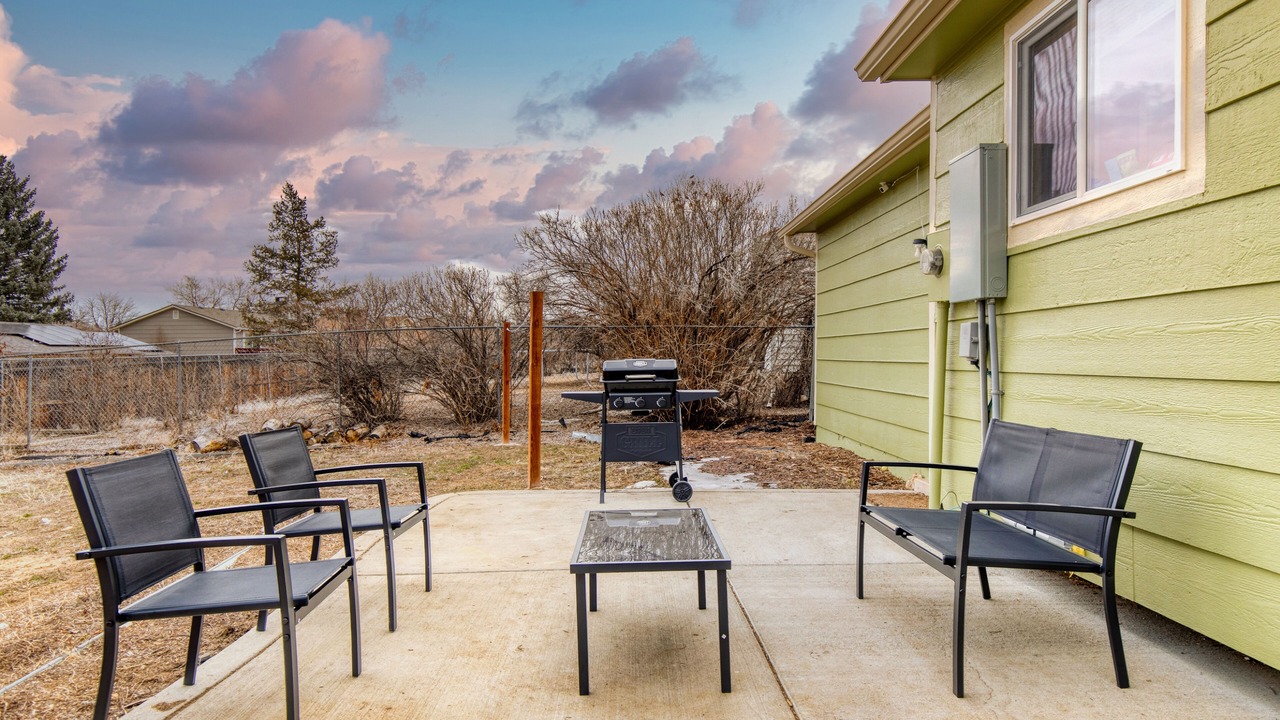 Photo of Patio Balcony in Aurora Highlands