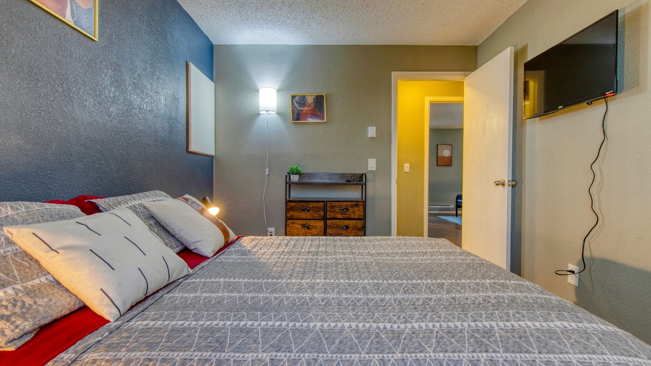 Photo of Bedroom in Aurora Highlands