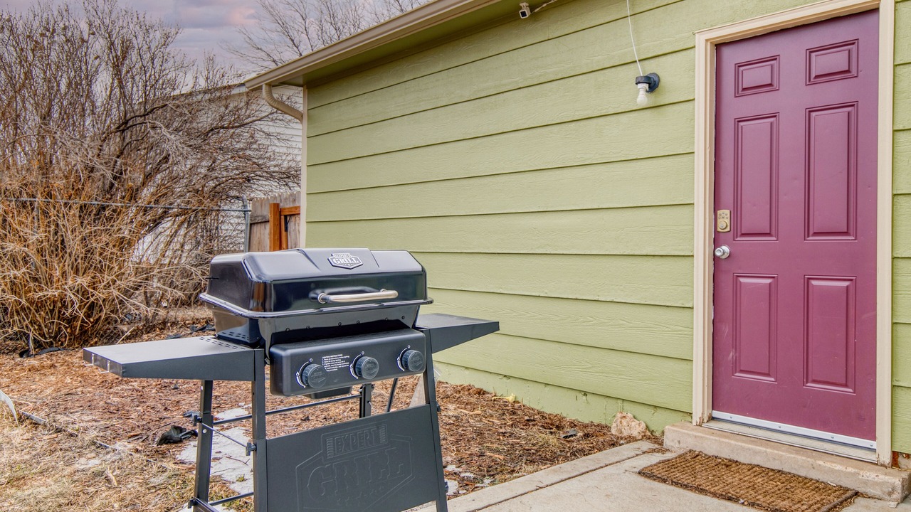 Photo of Outdoor in Aurora Highlands