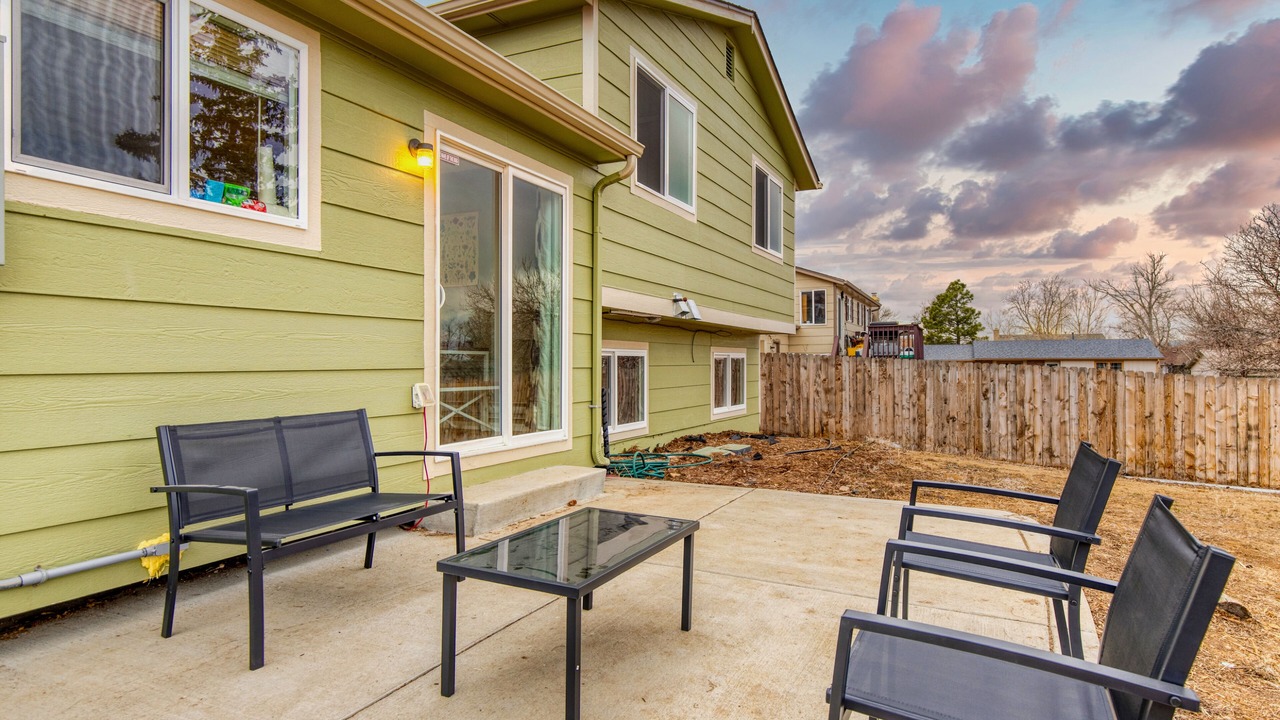 Photo of Patio Balcony in Aurora Highlands