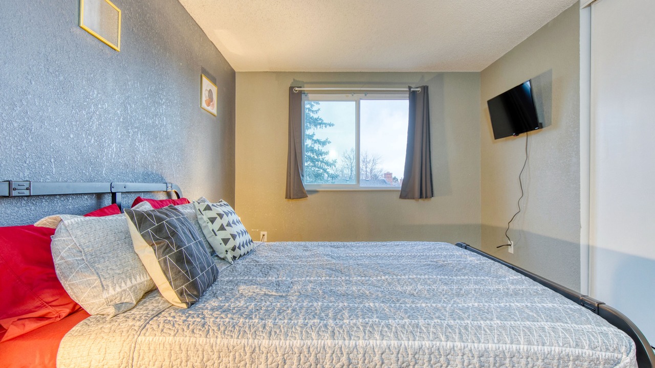 Photo of Bedroom in Aurora Highlands