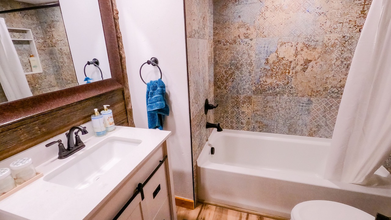 Photo of Bathroom in Bailey