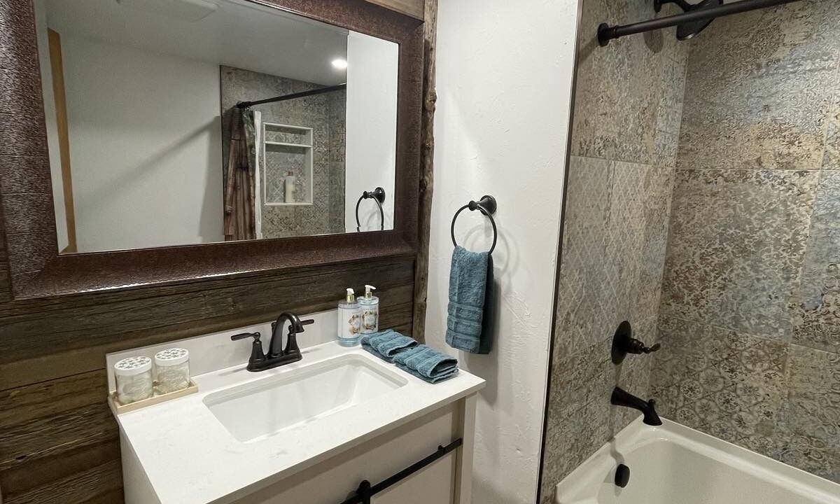 Photo of Bathroom in Bailey