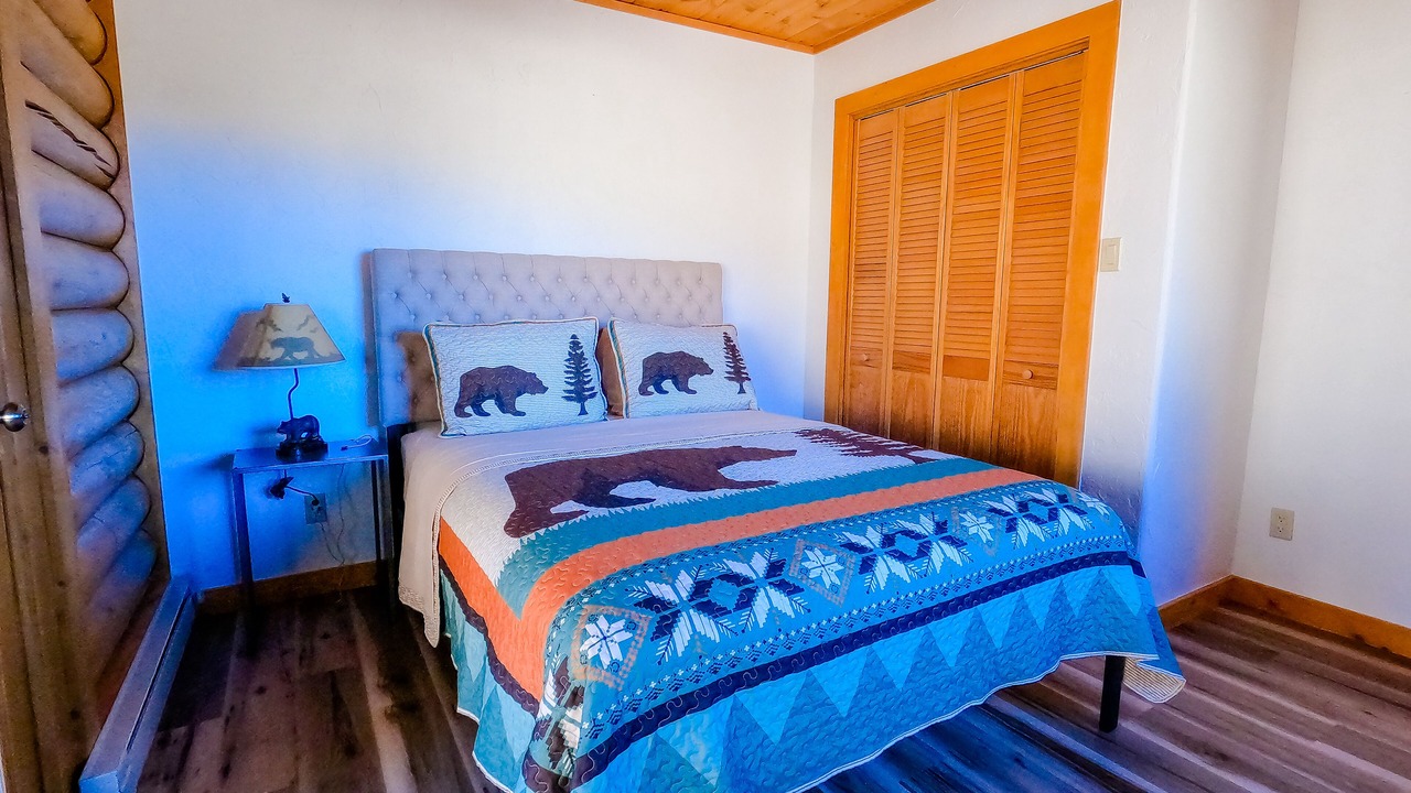 Photo of Bedroom in Bailey
