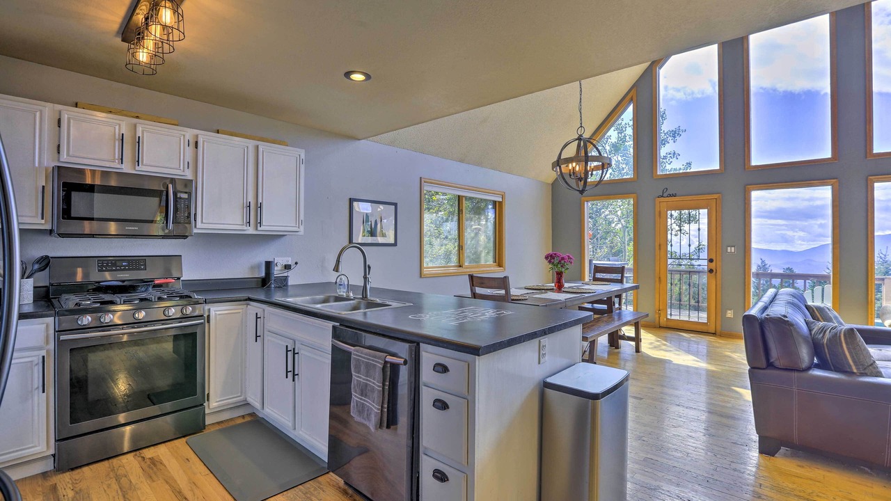 Photo of Kitchen in Conifer Mountain and Meadows