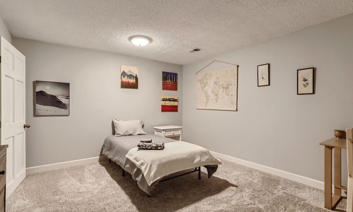 Photo of Bedroom in Washington Virginia Vale