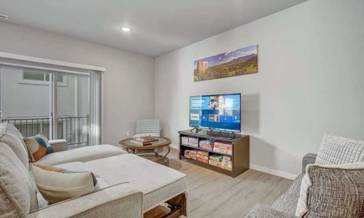 Photo of Livingroom in Stetson Hills