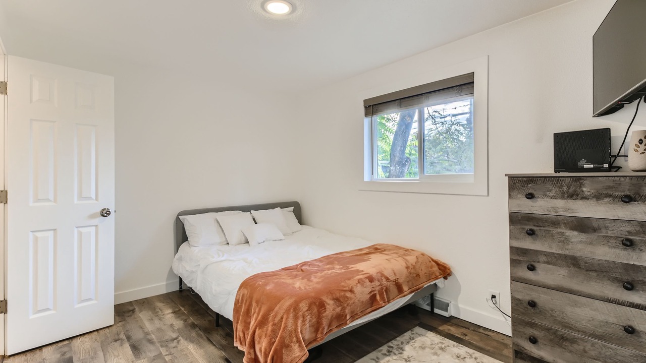 Photo of Bedroom in Kipling