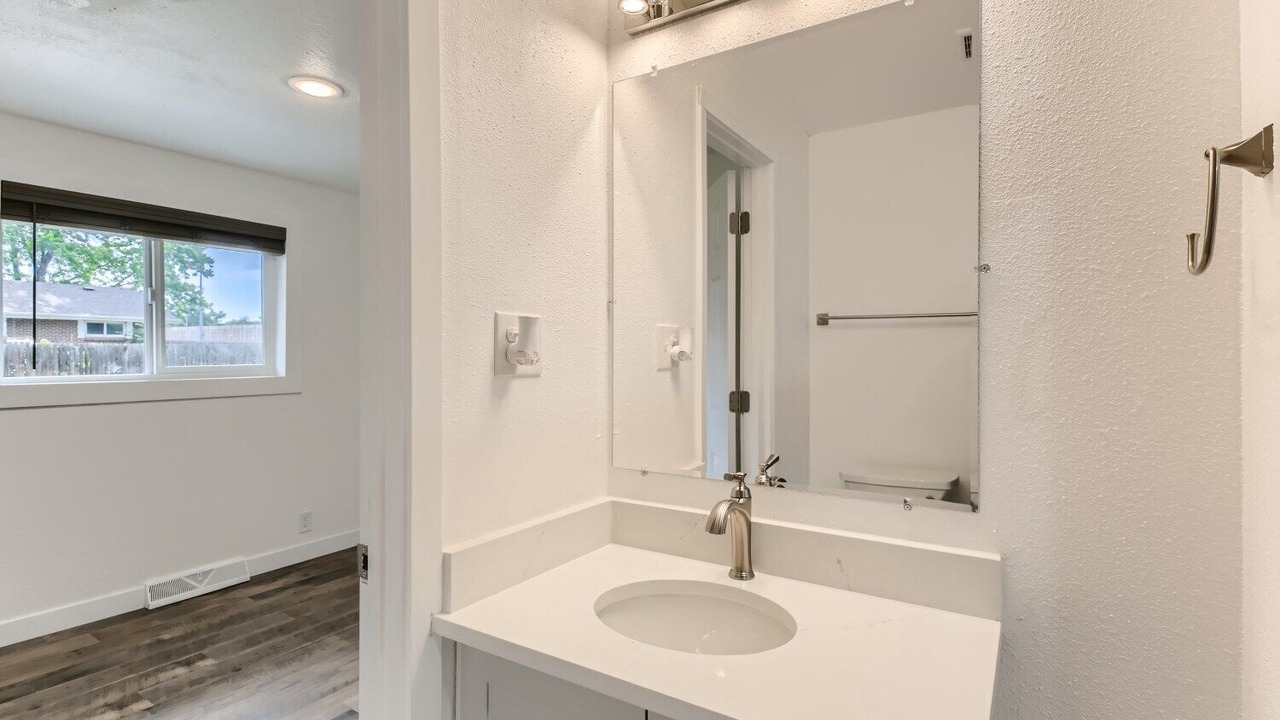 Photo of Bathroom in Kipling